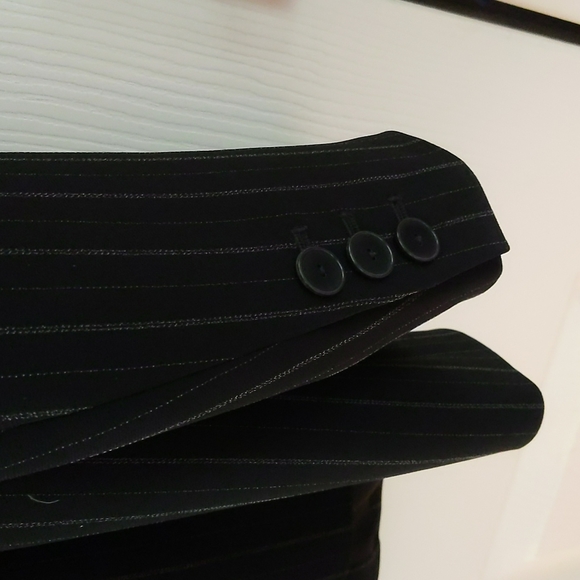 Ann Taylor women's blazer suit - Picture 5 of 8